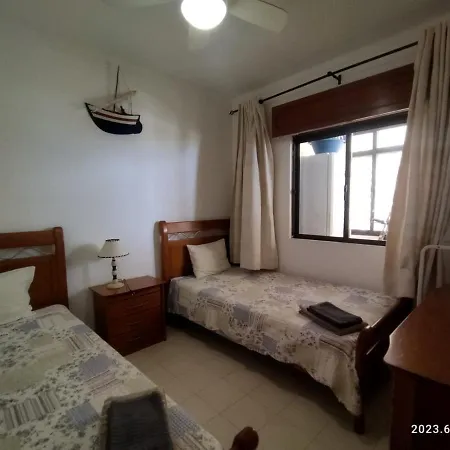 Cozy In Apartment Quarteira
